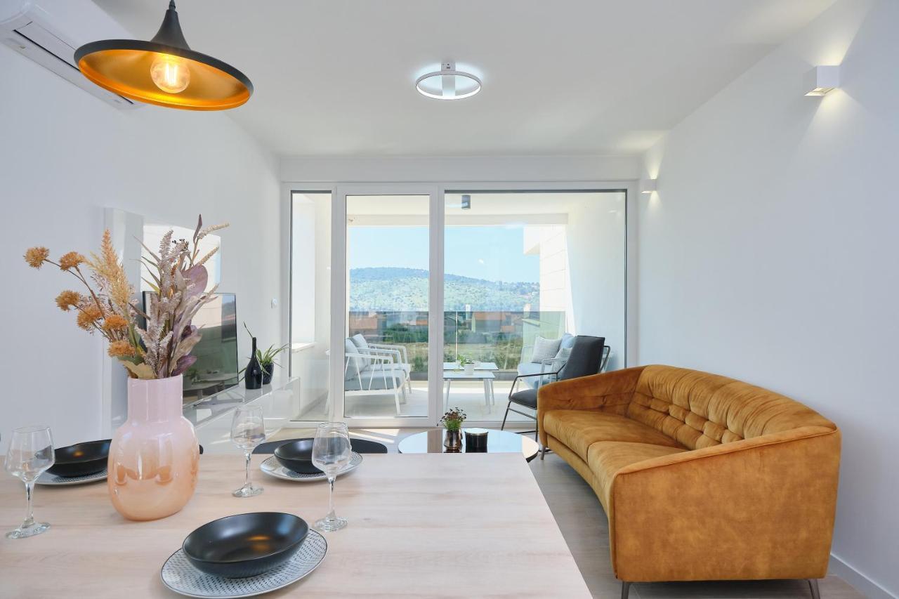 Apartment Queen Trogir Exteriör bild